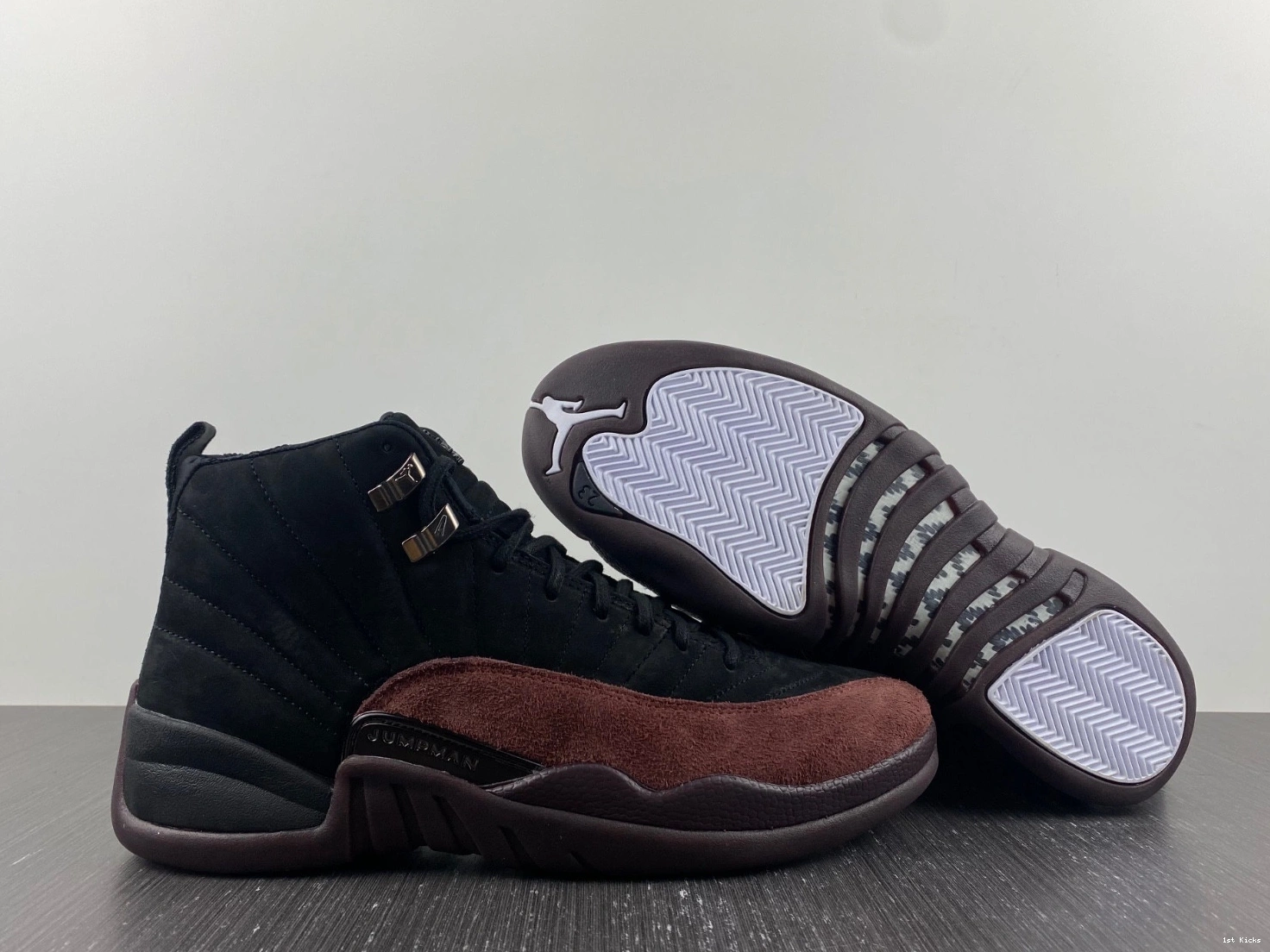 Ma Jordan 12 Retro Black A Maniére DV6989-001 - 0310